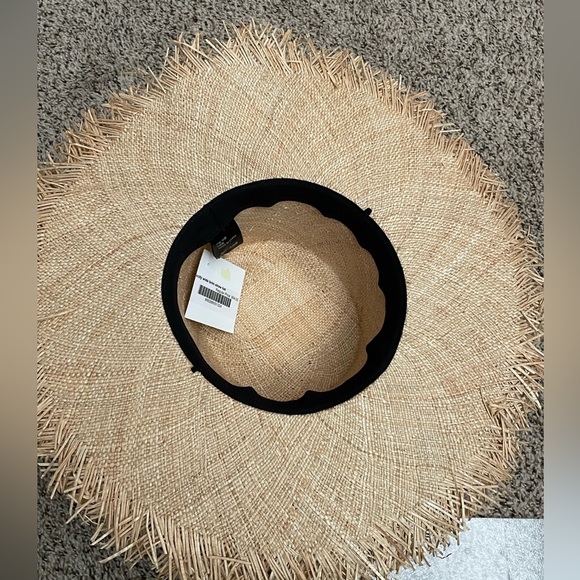 Fun straw hat ❤️ - Picture 5 of 5